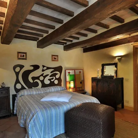 Cerchiaia Villa *